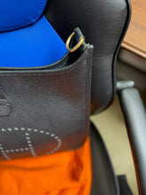 Load image into Gallery viewer, HERMES Clemence Leather Evelyne GM - Black
