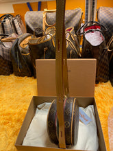 Load image into Gallery viewer, Louis Vuitton Boetie Souple PM
