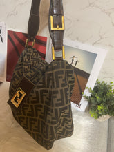 Load image into Gallery viewer, Fendi Zucca shoulder bag
