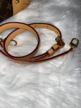 Load image into Gallery viewer, LOUIS VUITTON Monogram Canvas Estrela MM Bag
