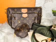 Load image into Gallery viewer, Louis Vuitton Multi Pochette accessoires
