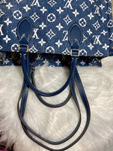 Load image into Gallery viewer, Louis Vuitton Onthego MM Denim
