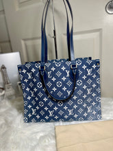 Load image into Gallery viewer, Louis Vuitton Onthego MM Denim
