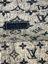 Load image into Gallery viewer, Louis Vuitton Onthego MM Denim
