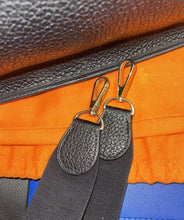 Load image into Gallery viewer, HERMES Clemence Leather Evelyne GM - Black
