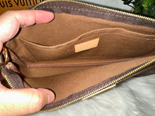 Load image into Gallery viewer, Louis Vuitton Multi Pochette accessoires
